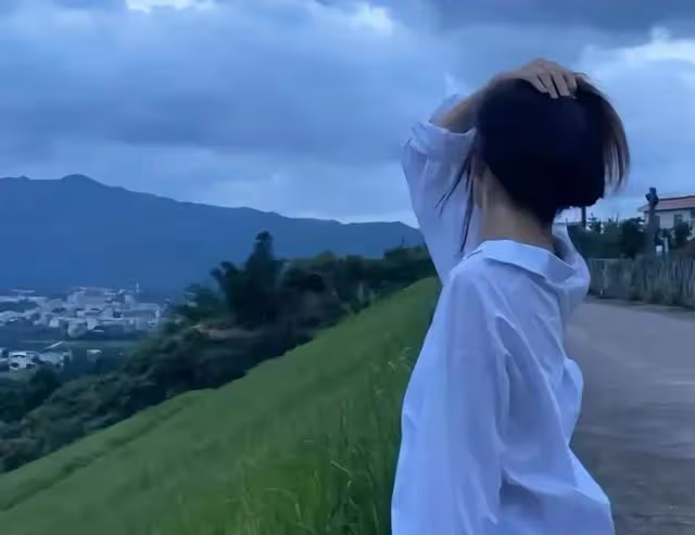 去參加兒子的婚禮,在酒店聽到他說的話,帶去的10萬我一分沒給他!