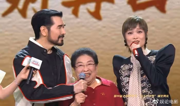 白玉蘭頒獎,《人世間》獲五項大獎,雷佳音獲最佳男主角實至名歸