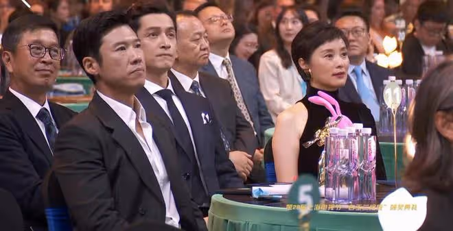 白玉蘭獎爆冷門!吳越雷佳音分獲視帝視後,趙麗穎殷桃陪跑成遺憾