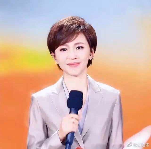 歐陽夏丹疑似已離婚!離開央視轉行做網紅,豪宅曝光廚房就值200W