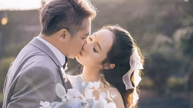 恭喜!TVB知名女星突然宣布註冊結婚,婚紗照大秀事業線獲激贊