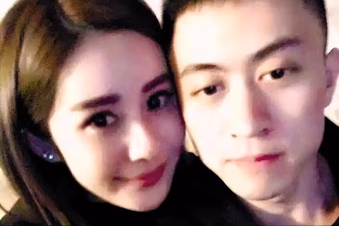 「洗頭妹」韋雪的奇葩人生:憑兒子賺9個億,被思聰直呼高級玩家