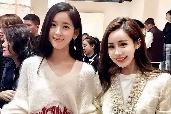 「洗頭妹」韋雪的奇葩人生:憑兒子賺9個億,被思聰直呼高級玩家