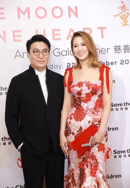 雖然徐子淇穿的很美，但是氣場太強了，看著比老公李家誠還大氣