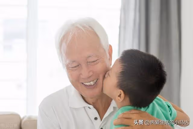 當了21年的孝順女婿,無意間知道了岳父的晚年計劃,我憤怒了!