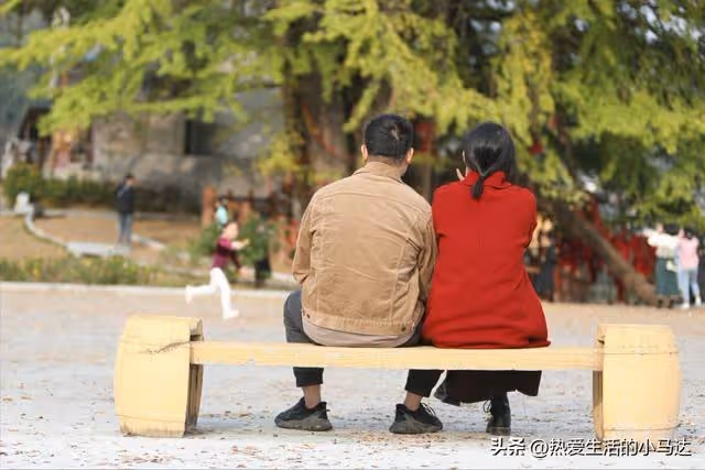 當了21年的孝順女婿,無意間知道了岳父的晚年計劃,我憤怒了!