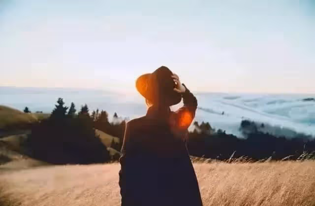 過了端午節才明白,疏遠朋友,還跟親戚斷交的人,相當聰明