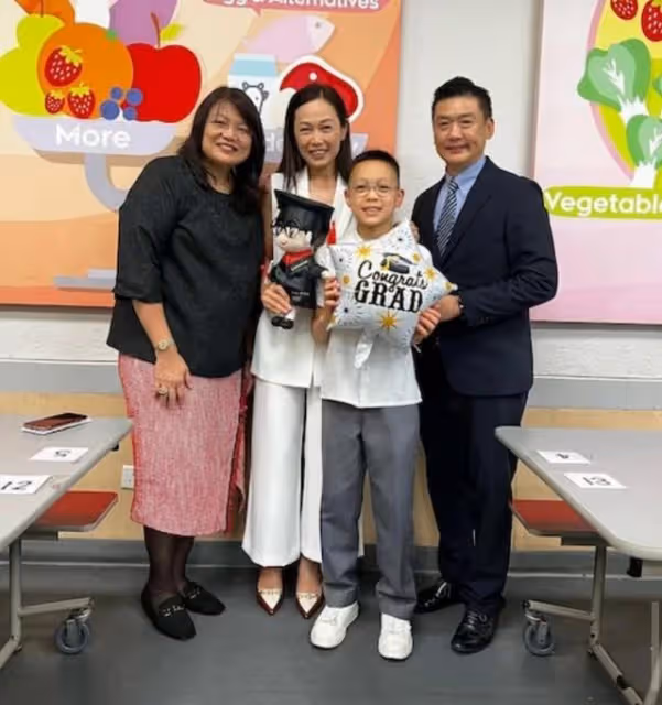 不容易!TVB女星母兼父職供兒子讀名牌學校,未婚生子生父仍成謎