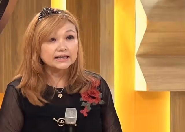 香港知名女星復出參加比賽,身材發胖不敢認,演風月片一脫成名
