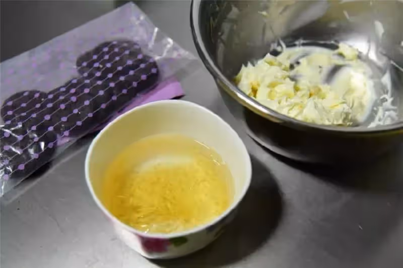讓你好吃到停不了口的~咖啡雙層芝士凍餅