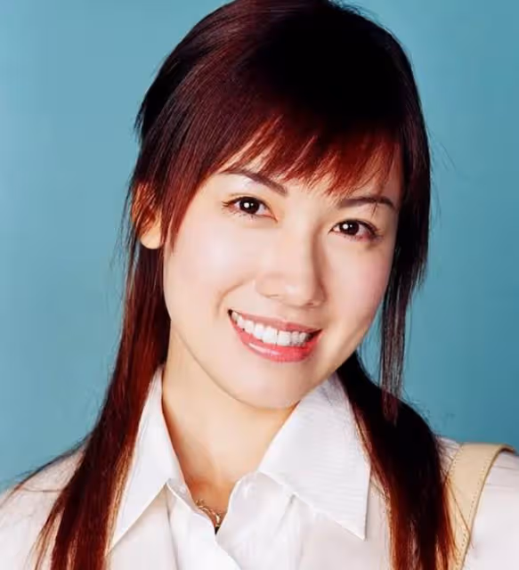 突發!知名女星李施嬅遇飛機事故,同機18人受傷,本人忙報平安