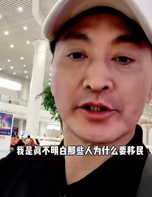 何家勁自曝工廠一度要倒閉!邀眾香港戲骨來宣傳,定居內地已10年