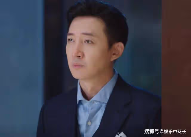 《閃耀的她》三女主結局,景知秋離婚奪得影后,管文生子回歸家庭