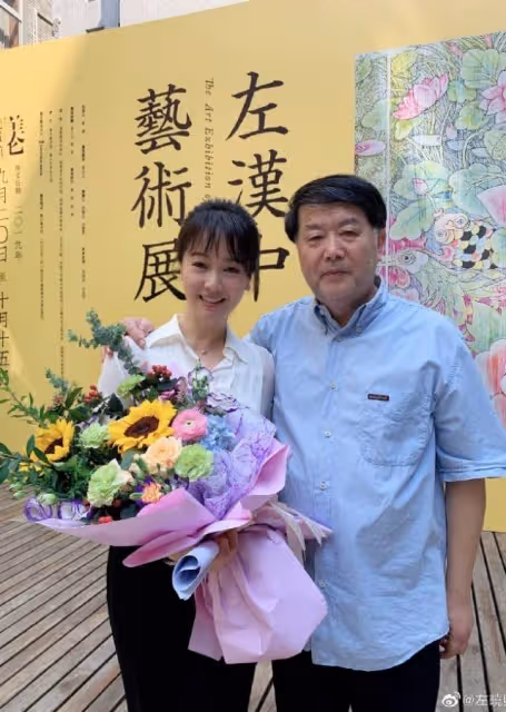 左小青低調慶46歲生日,皮膚白皙凍齡似少女,11歲囡囡長相遺傳爸