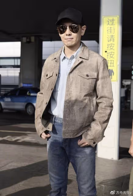 林志穎抵達長沙錄《披荊斬棘》,車禍後下巴凹凸不平被指像俞灝明
