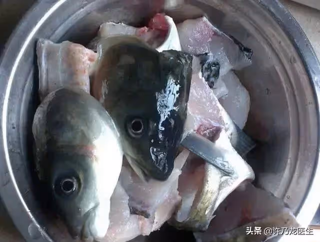 勸告大家:常吃魚身體好,但有三種魚堅決不能吃,細菌太多!
