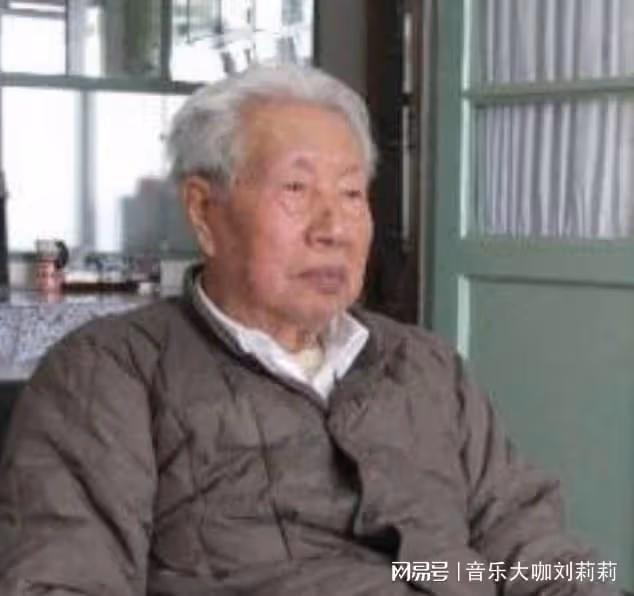 他曾擔任中組部部長，拒絕平反冤假錯案，1980年被開除黨籍