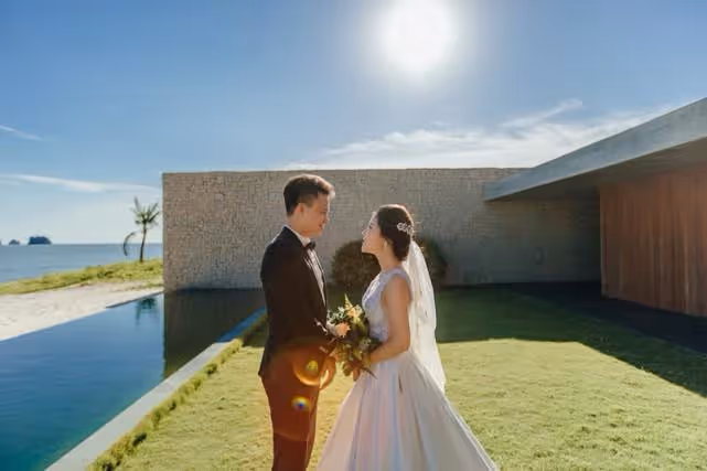 前夫癱瘓後,兒子想讓我倆復婚便於照顧,我不同意,兒子說我自私
