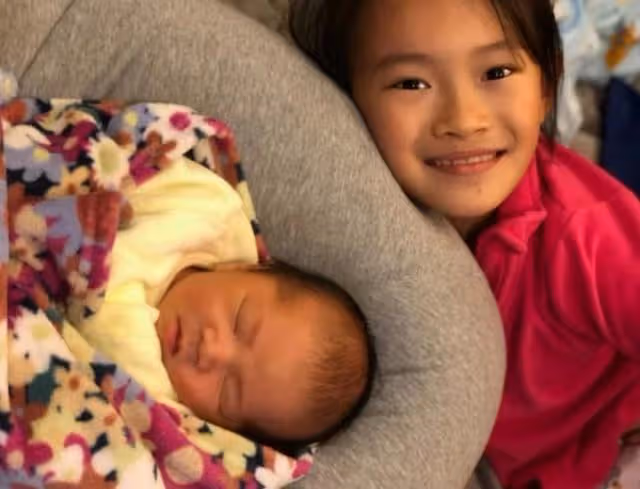神秘!前港姐罕曬兒子正面照像極媽媽,結婚4年圈外老公從未曝光
