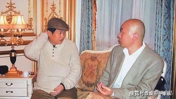葛優自己丁克半輩子,卻因一句承諾,幫傅彪養了17年兒子,到底圖什麼?