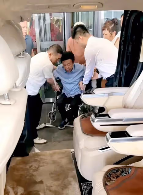 藝術家田連元:坐輪椅出行,身體瘦弱狀態差,兒子車禍去世受打擊
