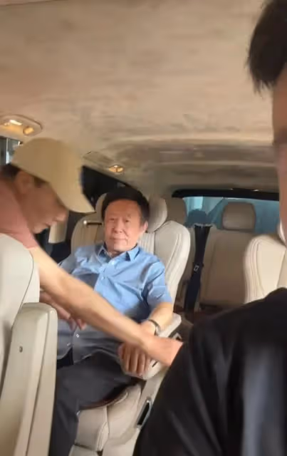 藝術家田連元:坐輪椅出行,身體瘦弱狀態差,兒子車禍去世受打擊