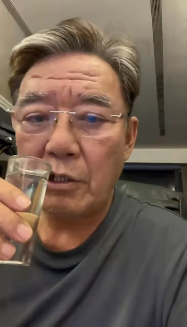 李立群：獨自一人在台灣老家喝酒，決心要回上海生活，內心很不舍