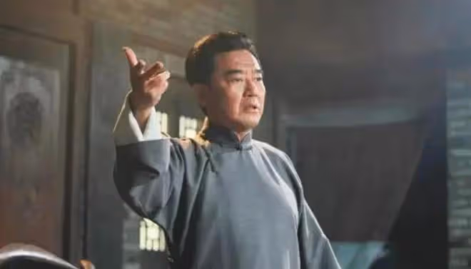 李立群:獨自一人在台灣老家喝酒,決心要回上海生活,內心很不舍