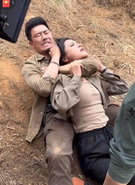 演員謝孟偉:投訴上海白玉蘭頒獎典禮安保部門,阻止自己進入會場