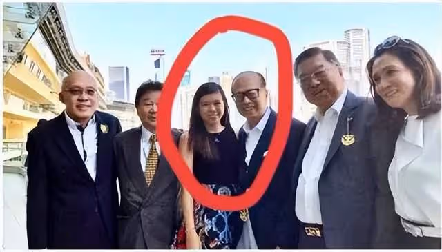 寵女不寵男?李嘉誠長孫女李思德昂首進家族核心,接班人信號明顯