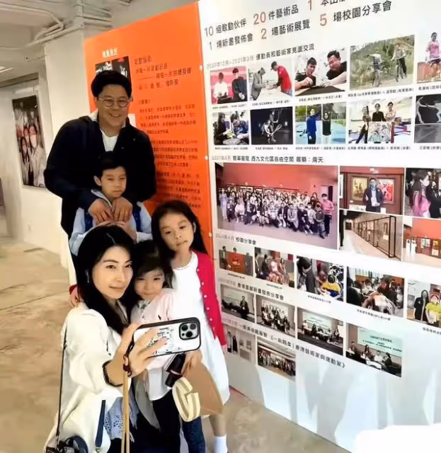 寵女不寵男?李嘉誠長孫女李思德昂首進家族核心,接班人信號明顯