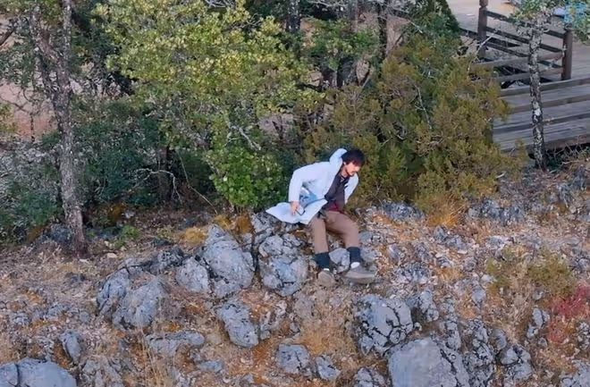 湯晶媚被氣哭，抱怨節目組不公平對待，周一圍：各打五十大板