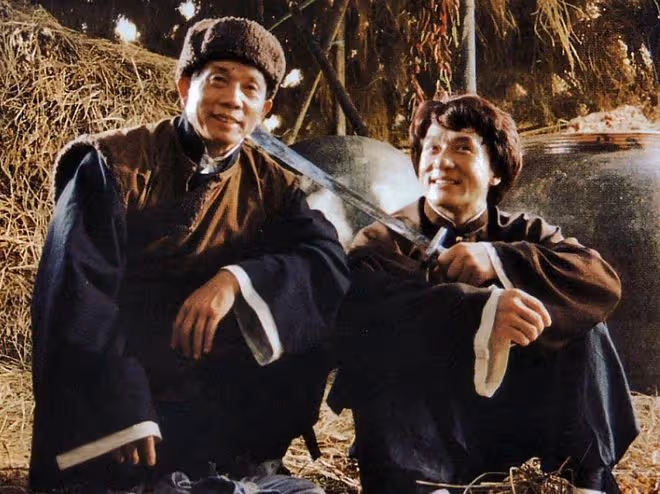 劉家良去世10周年,徒弟徒孫拜祭緬懷,乾弟劉家輝癱瘓多年未現身