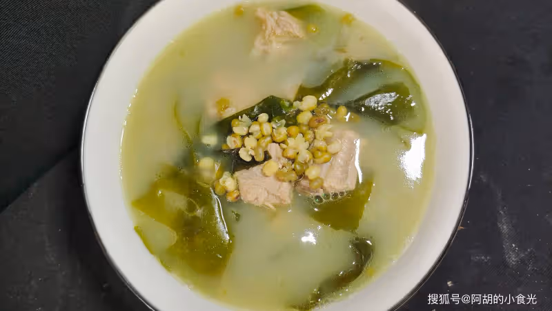 綠豆和它絕配,後悔沒早知道!文火慢燉一碗湯,掃清火氣濕氣,好營養輕鬆過夏