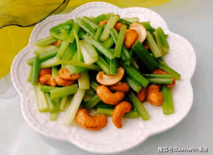 夏天易上火,建議多吃5道降火菜,爽口不膩降火氣,精神過夏天