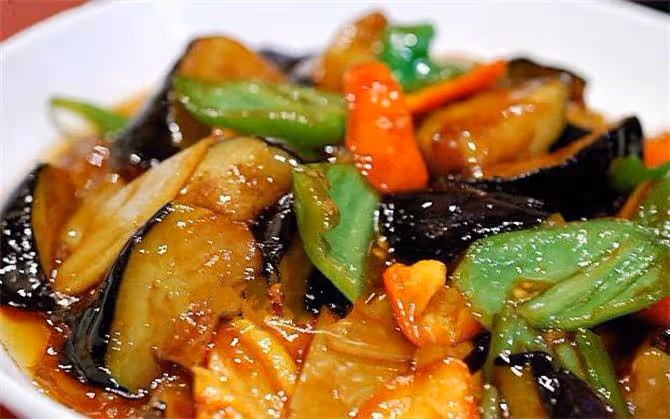 簡單快手的10種家常菜做法,美味下飯,家人都愛吃,上桌也很好看