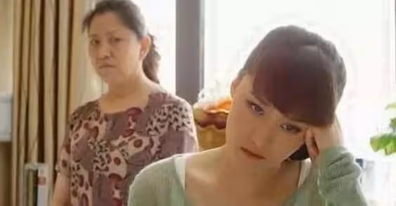 婆婆住院想吃湯圓,我親手包好「給她送來醫院」「聽到婆婆跟護士說話」我直接扔進垃圾桶