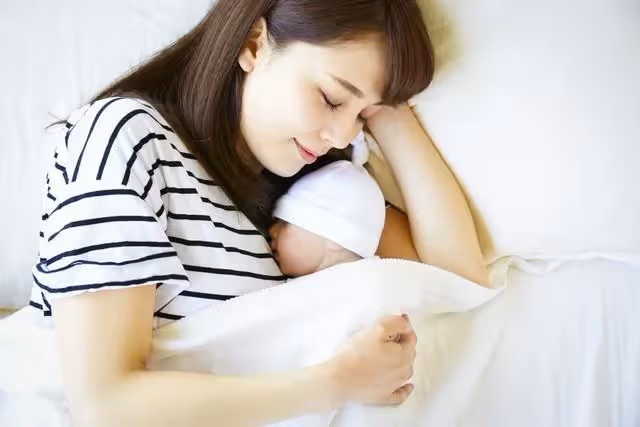 我凈身出戶,他風光再婚,最後出車禍癱瘓在床,婆婆:我兒需要你!