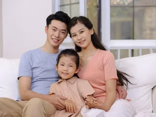 我凈身出戶,他風光再婚,最後出車禍癱瘓在床,婆婆:我兒需要你!
