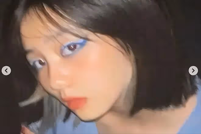 黃磊女兒多多盛裝出席班級舞會,濃妝艷抹不像本人,小細腰太搶鏡