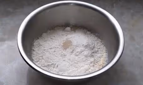 電飯煲做麵包原來這麼簡單，記住這個比例誰都能做好，一看就會~