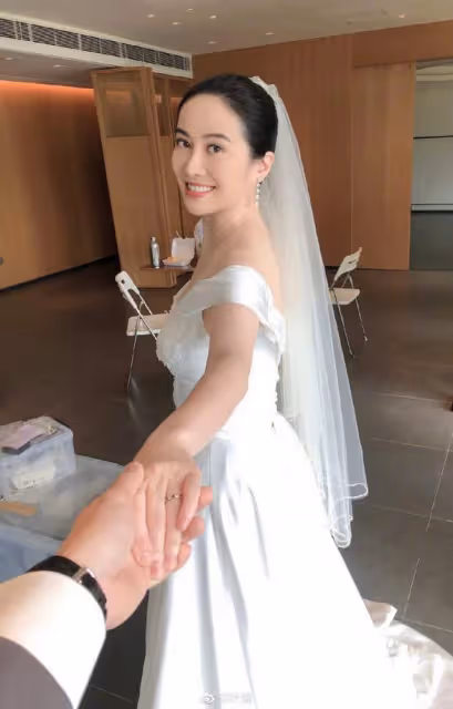TVB前花旦曬新郎視角婚紗照!被質疑官宣結婚,男方身份引猜測