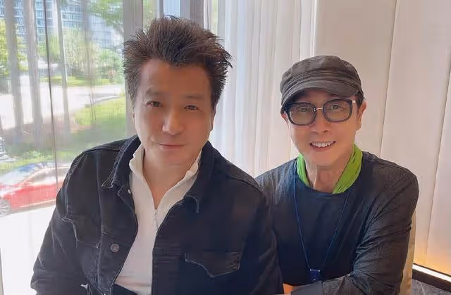 香港知名老戲骨宣布復出,近照精神狀態佳,意外跌倒後休養兩年