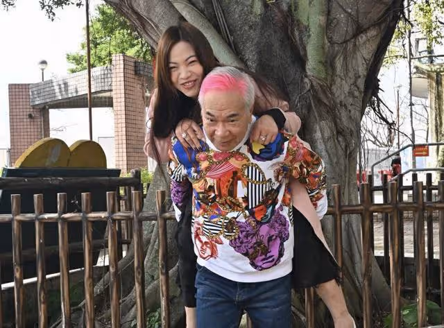 TVB老戲骨代言男士保健品,自曝身體好不怕尷尬,與女友房事和諧