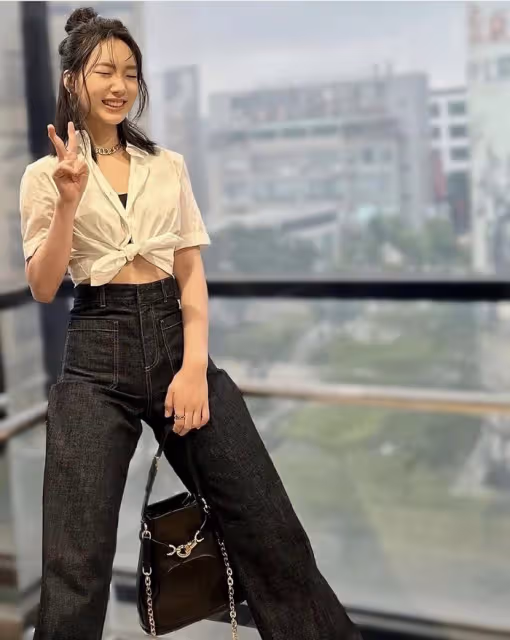 小S陷吸毒風波,女兒資源不受影響,長女再拍廣告大片超模範十足