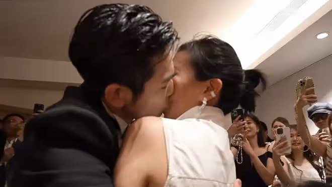 蕭敬騰宣布求婚成功!將迎娶50歲經紀人,女方陪伴16年修成正果