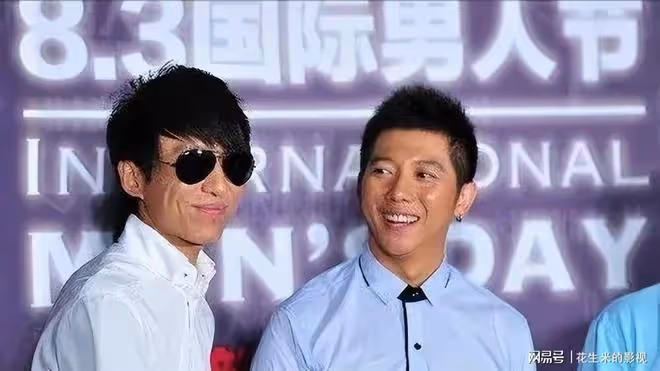 有種「整容」叫陳羽凡離婚,前妻白百何的變化不大,他卻像換個人