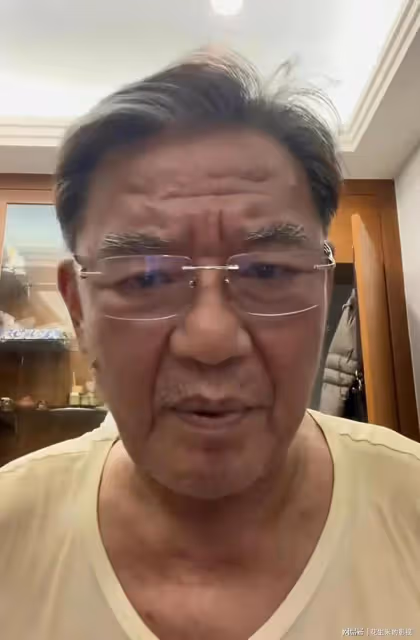 李立群被快餐店老闆無情趕出門,原因是陽過的人不能在本飯店用餐