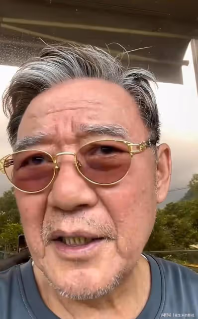 李立群被快餐店老闆無情趕出門,原因是陽過的人不能在本飯店用餐