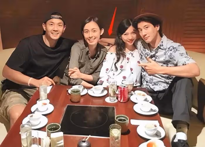 港媒曝范瑋琪王力宏4人激情視頻!全裸畫面辣眼,周杰倫早有暗示